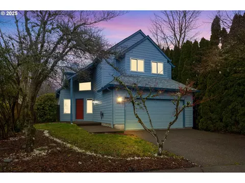 10545 SW Windsor Pl, Portland, OR 97223