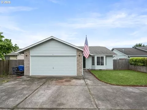 4788 Benton Ct NE, Salem, OR 97305