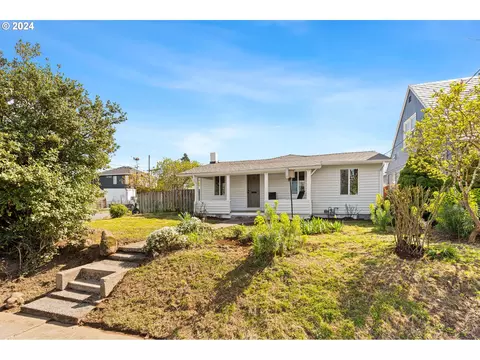 2704 N Baldwin St, Portland, OR 97217