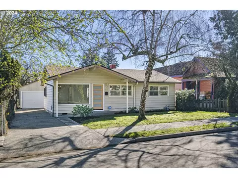 9136 N Mckenna Ave, Portland, OR 97203