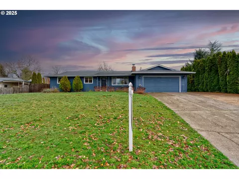 1189 Josephine St, Oregon City, OR 97045