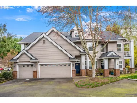 4060 Summerlinn Dr, West Linn, OR 97068