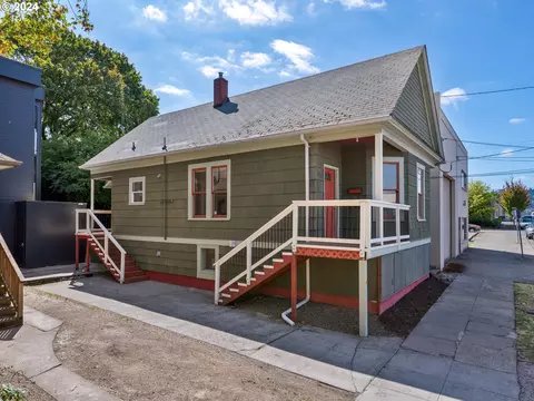 1024 SE Sherman St, Portland, OR 97214