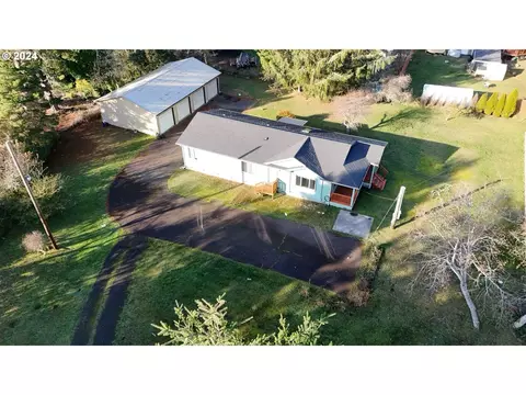 69712 Wildwood Rd, North Bend, OR 97459
