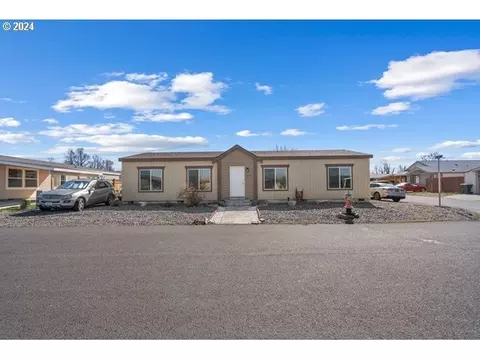 1179 W Joseph Ave, Hermiston, OR 97838