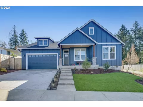 37364 American St, Sandy, OR 97055