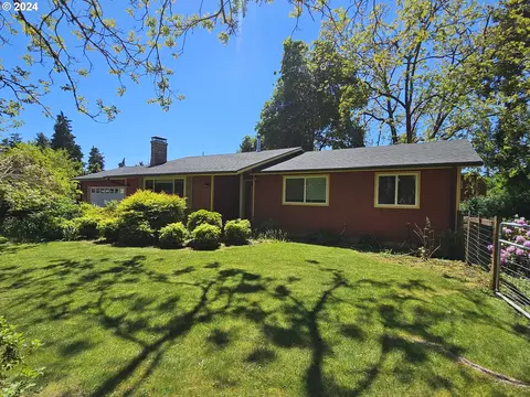 84952 Tillicum Ave, Pleasant Hill, OR 97455