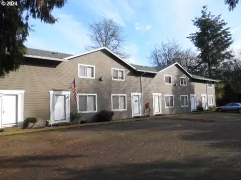 18284 SE Addie St, Milwaukie, OR 97267
