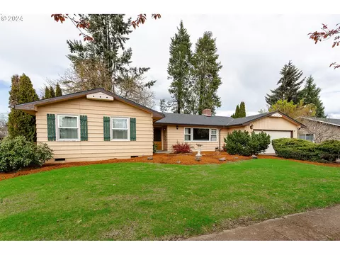 160 Greenvale Dr, Springfield, OR 97477