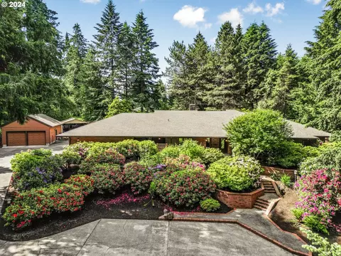 6717 NE 126th St, Vancouver, WA 98686