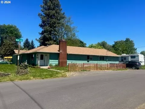 3981 Bell Ave, Eugene, OR 97402