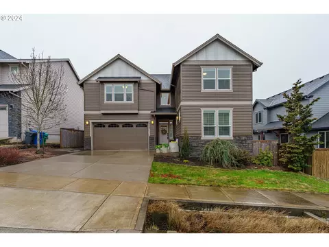 2726 SW 42nd St, Gresham, OR 97080