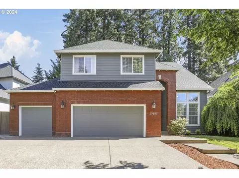17003 SW Stellar Dr, Sherwood, OR 97140