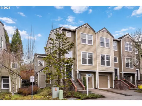 10121 NW Jack Ln #86, Portland, OR 97229