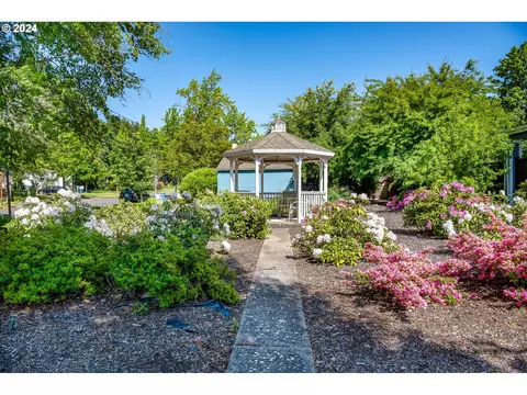 Undisclosed, Eugene, OR 97405