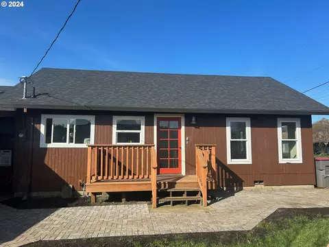 448 SEdison St, Sheridan, OR 97378