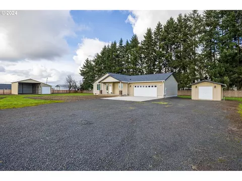 95309 Ayres Ln, Junction City, OR 97448