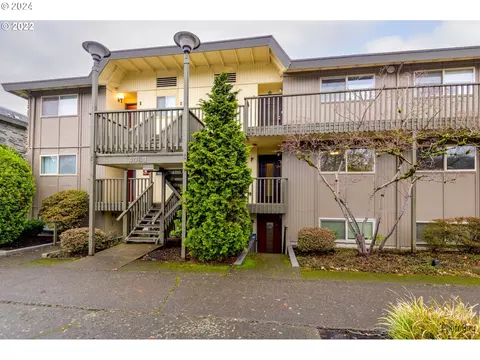 4083 Donald St #F, Eugene, OR 97405