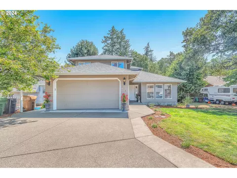 114 Madrona Ct, Saint Helens, OR 97051