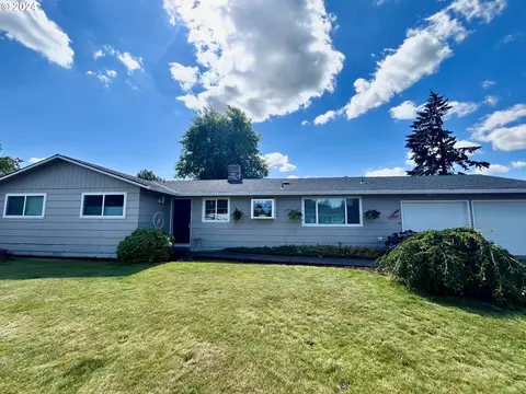 14543 SE Wy East Ave, Damascus, OR 97089