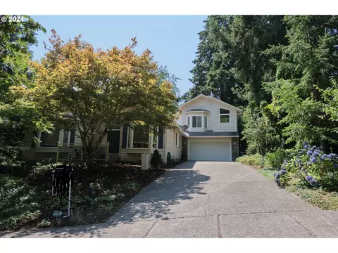 3350 Huckleberry Ct, Salem, OR 97302