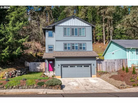360 Kalapuya Way, Cottage Grove, OR 97424