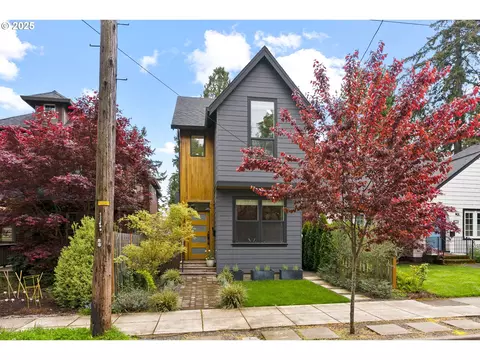 6332 NE 30th Ave, Portland, OR 97211