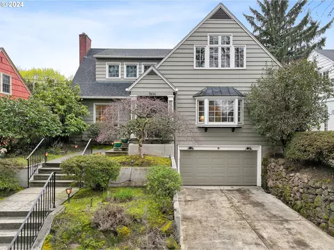 7404 SE Reed College Pl, Portland, OR 97202