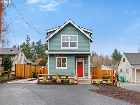 8126 SE 51st Ave #A, Portland, OR 97206