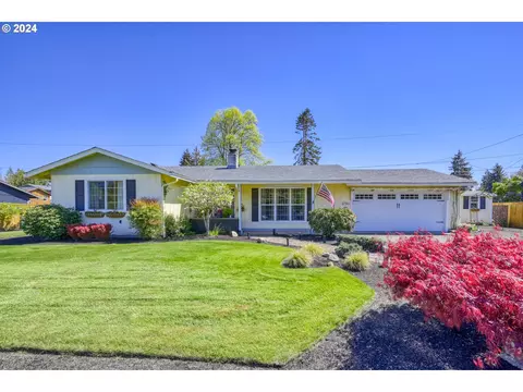 3793 Banner St, Eugene, OR 97404