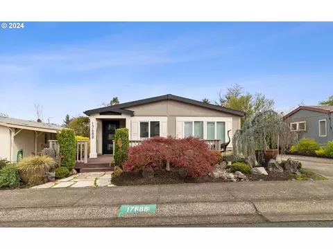 17688 NW Shady Fir Loop #37, Beaverton, OR 97006
