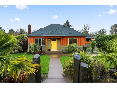 599 River Loop 2, Eugene, OR 97404
