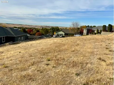SW Quinney Ln, Pendleton, OR 97801 photo 6