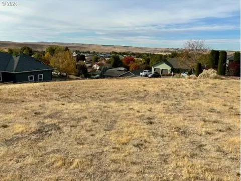 SW Quinney Ln, Pendleton, OR 97801 photo 7