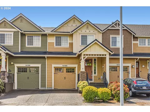 14190 Russ Wilcox Way, Oregon City, OR 97045