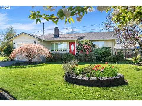 1321 Quinn Rd, Woodburn, OR 97071