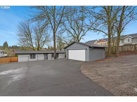 7501 SW Taylors Ferry Rd, Tigard, OR 97223