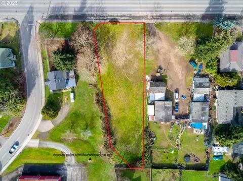 186 NE Division St, Myrtle Creek, OR 97457