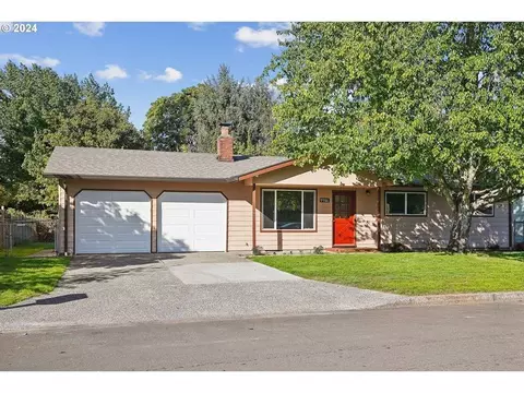 7751 SE Harrison St, Milwaukie, OR 97222