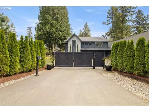 15780 Twin Fir Rd, Lake Oswego, OR 97035
