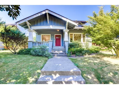 3829 SE 9th Ave, Portland, OR 97202