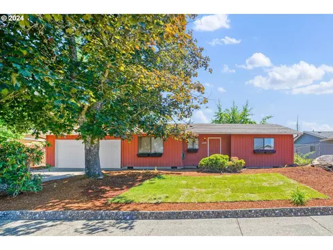 432 SW Cypress St, Mcminnville, OR 97128