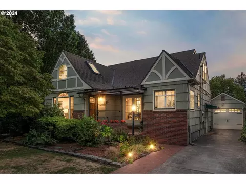 3925 NE 37th Ave, Portland, OR 97212