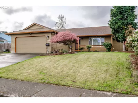 890 Hazel St, Aumsville, OR 97325