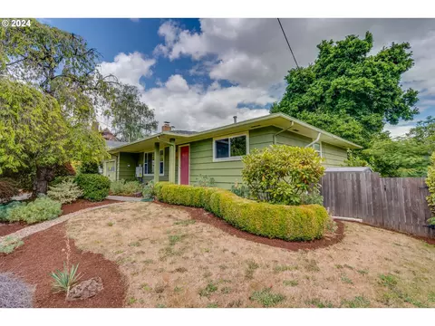 1736 SE 76th Ave, Portland, OR 97215