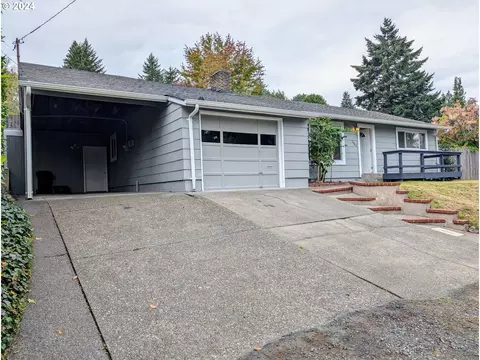 2095 N 12th St, Coos Bay, OR 97420