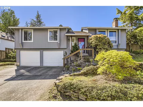 1930 SW Willow Pkwy, Gresham, OR 97080