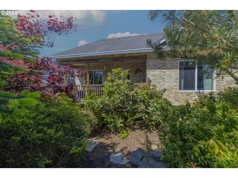 34540 Pinyon Dr, Manzanita, OR 97130