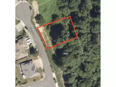 SE 145th Ct, Portland, OR 97236