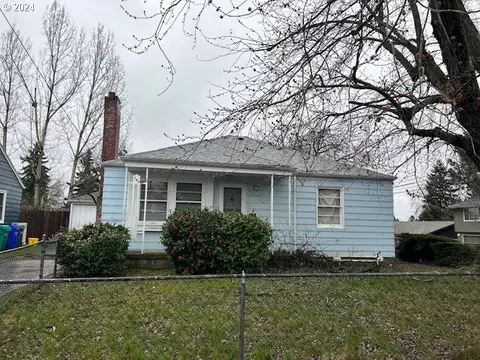 9006 E Burnside St, Portland, OR 97216